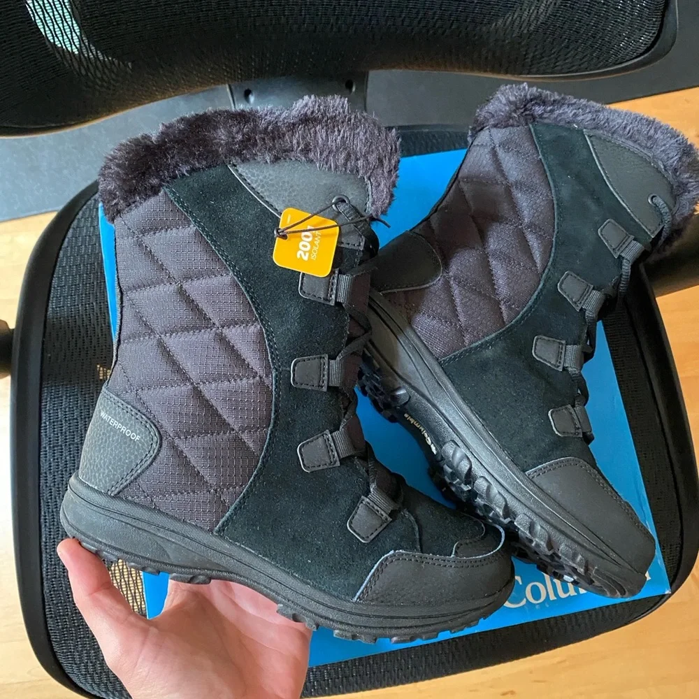 COLUMBIA Waterproof Snow Boots